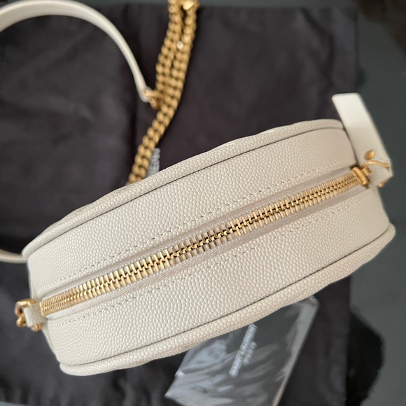 ❌SOLD❌ Authentic saint Laurent bag - Picture 3 of 8